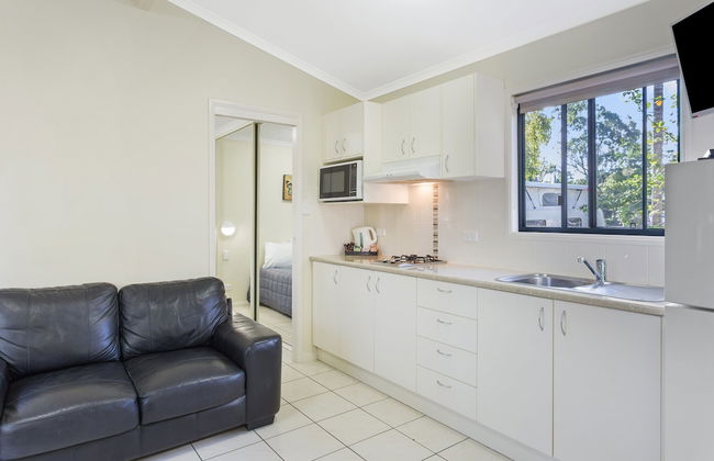 Landsborough Holiday Park - Photo 12