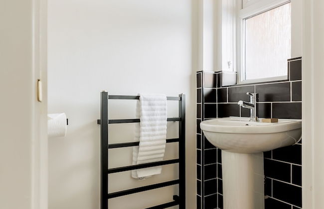 Spinnaker House - Photo 24