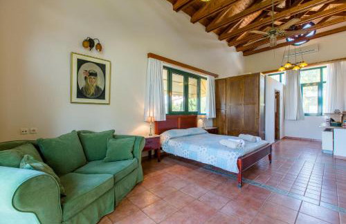 Ellie Villa - Foto 9