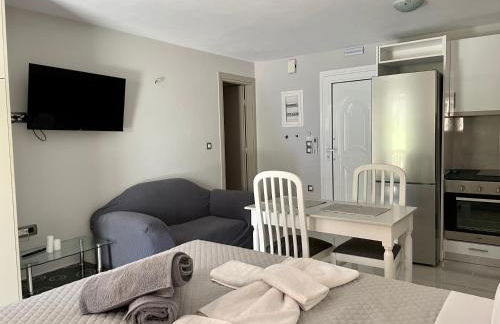 Arian Apartments - Photo 36