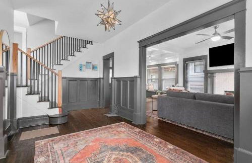 Walnut Remodeled Modern 5BR Home Walkable King Bed - Foto 18