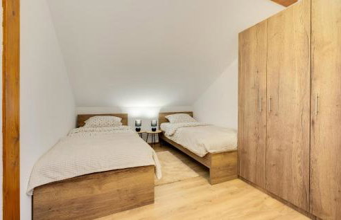 Nice Home In Gornje Plavnice With Wifi - Foto 28