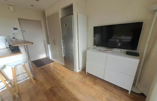 T2 centre, plage à 2 minutes, parking - Foto 14