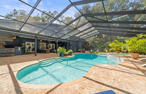 Sleeps 28, Events, Salt Pool/Spa, Outdoor Kitchen - Foto 3