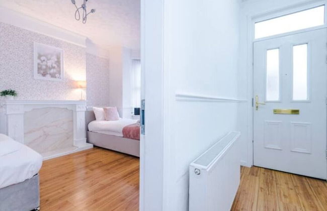 Spacious 4-Bed House Manchester - Foto 8