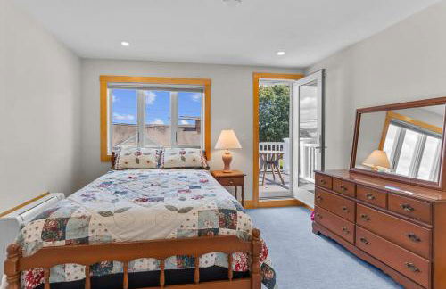 Lookout Point - 3 BDR Home Steps from Beach - Foto 38