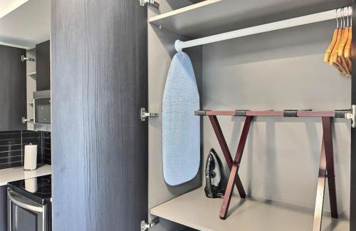 Cozy Bham Getaway, Modern Stay Near UAB - Foto 19