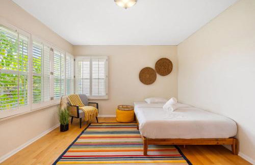 Beverly Hills 6BR Haven w Pool Hot Tub - Foto 44