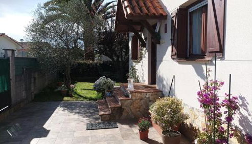 Casa acogedora y equipada con jardín - Foto 2