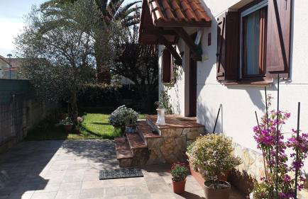 Casa acogedora y equipada con jardín - Foto 2