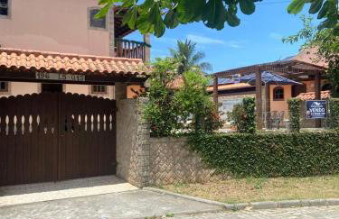 Casa Espaçosa com Piscina, 3 Quartos e Wi-Fi - Foto 2