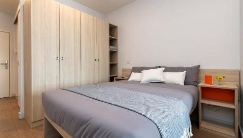 For Students Only Middle Street in Portsmouth - Foto 4