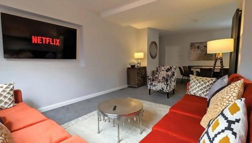 Large Luxury Home in Solihull - Sleeps 14 near NEC & BHX - Foto 2