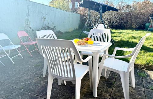 3-Bedroom spacious House, Private garden, Prime location, WiFi, Netflix - Foto 34