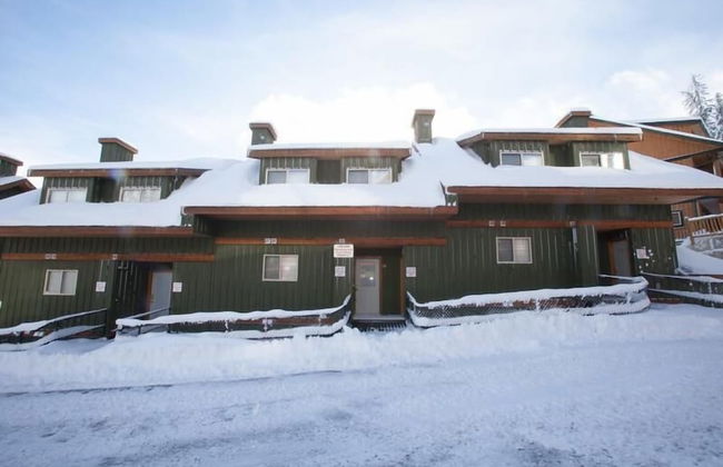 Creekview Court by Apex Accommodations - Photo 24