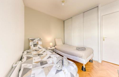 Bright & Chill - Terrasse - À 7 min Gare Massy TGV - Foto 3