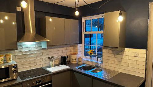 Grammar School Yard Four Bedroom Free Parking - Foto 3