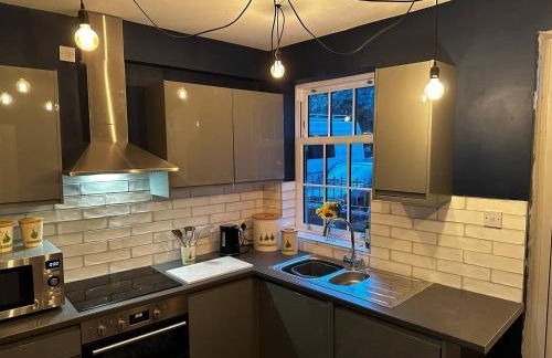 Grammar School Yard Four Bedroom Free Parking - Foto 3