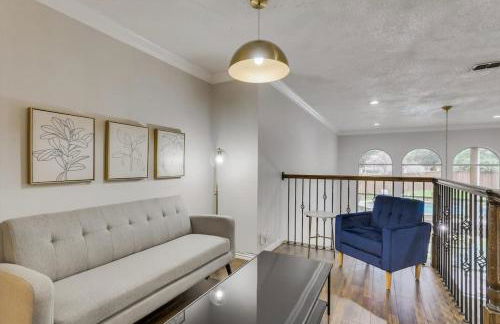 Spacious and Luxury Home w Cinema Room and Pool - Foto 25