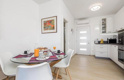 Amazing Apartment In Simuni With Wifi - Foto 10