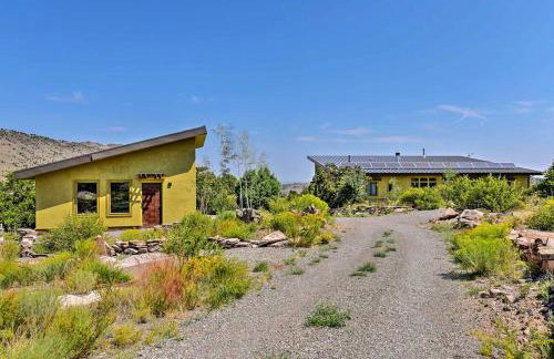 Solar-Powered Rocky Mountain Retreat for an Off-Grid Vacation in Colorado - Photo 29