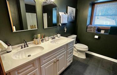 HGTV Log Cabin near Lake Willoughby, Burke, Jaypeak ang Kingdom Trails - Foto 15