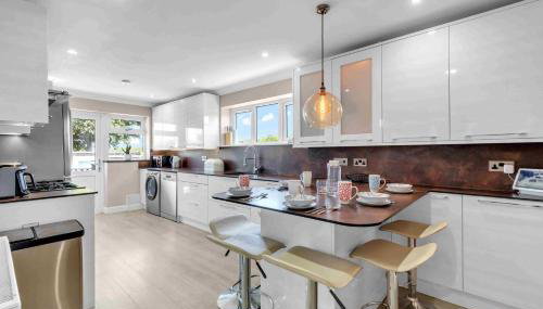 Sea Downs House with Free Parking By My Getaways - Foto 3, Other