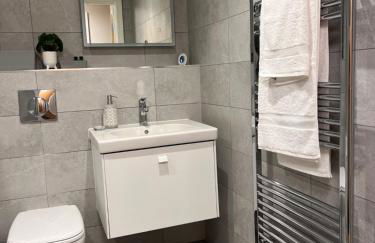 Modern Apartment - BHX NEC - Free Secure Gated Parking - Foto 13