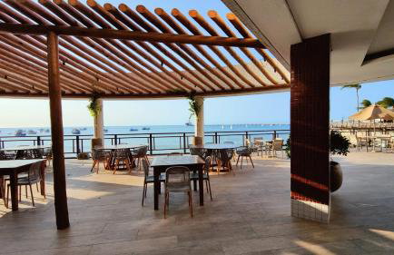 IATE PLAZA - Calçadão - Frente Mar 205 - Foto 2