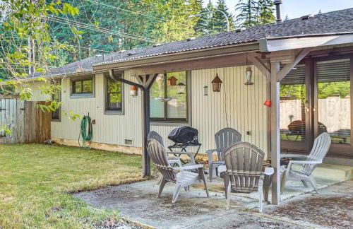 Golf, Hike, Dine and Relax Home in Port Orchard - Foto 3