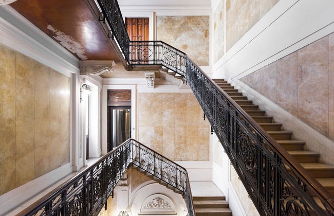 easyhomes - Duomo Suites & Apartments - Photo 42