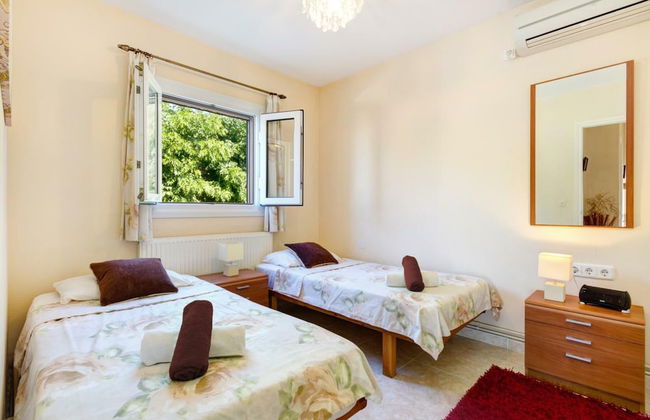 107620- Villa in Cala Porter - Photo 3