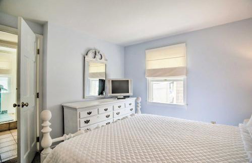 2 Decks and Beach Access Oceanfront Getaway! - Foto 17