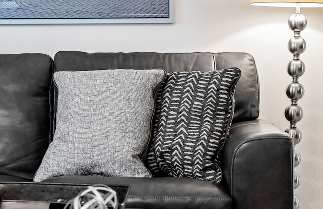 Screened-in Porch Walkable to Soco - Foto 21