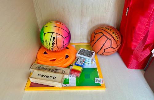 NEW! Apartamento con 2 piscinas, parque infantil, a 1 min de la playa - Foto 13