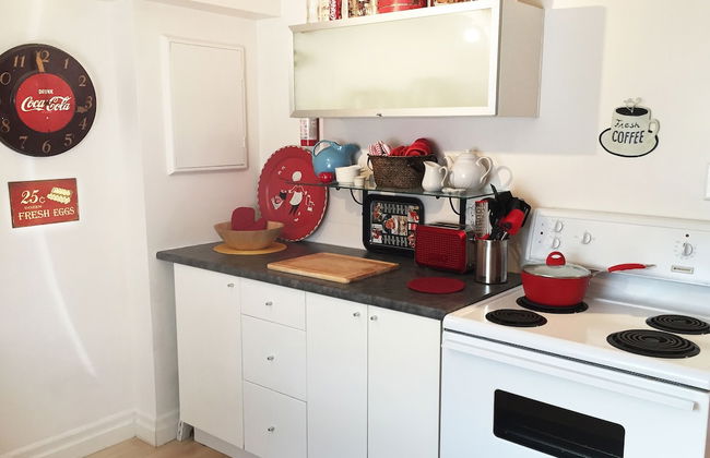 Stone Boutique Suites - Photo 11