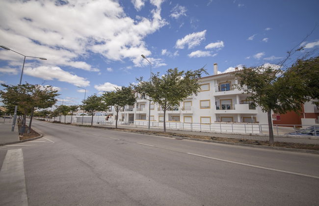 B41 - Windmill Modern with Pool - Foto 27