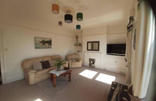 Plymouth Professionals Apartment - Photo 7