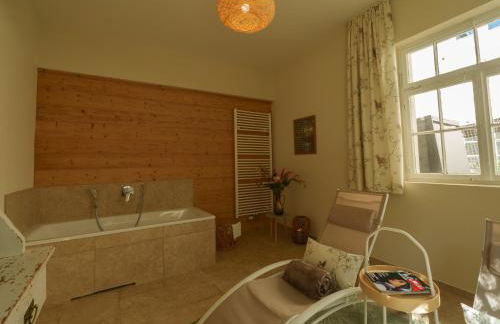 Altes Forsthaus - Fewo "Wiesental", privater "Spa" mit Sauna, Wanne und Relaxliegen, Todtnau- Feldberg - Foto 18