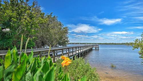 Cozy Ormond Beach Bungalow with Yard Walk to Shore! - Foto 4