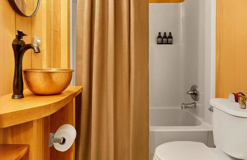 Meadow Retreat - Hot Tub, Fire Pit & Games - Photo 23