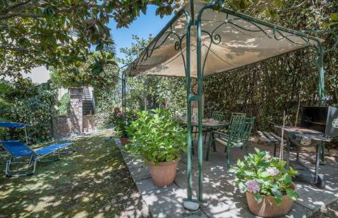 4 Bedroom Lovely Apartment In Nerola - Foto 14