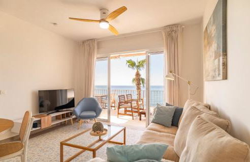 Stunning Apartment In Almuñecar - Photo 4