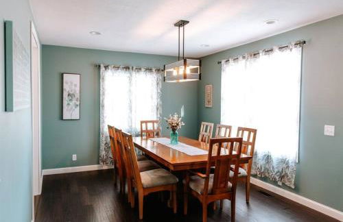 The Hermantown Hangout - Foto 15