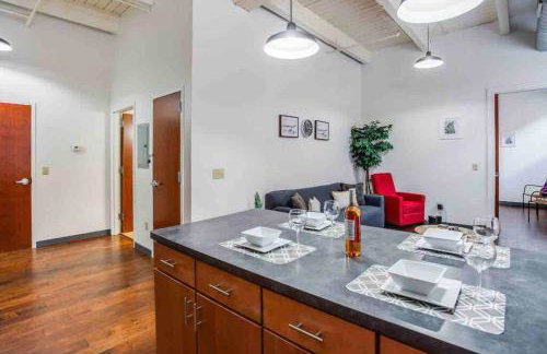 Modern Loft Style on Monroe by Dwtn & Park ave - Foto 7