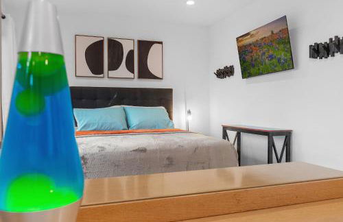 Guadalupe Bluff Modern House - Foto 79