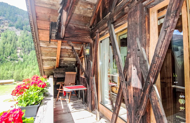 Beim Holzschnitzer - Foto 13