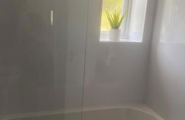 Amber Lodge with private hot tub - Foto 18