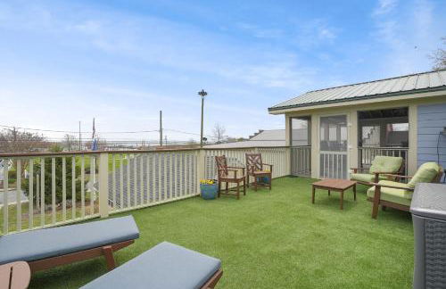 Artist Apartment - Idyllic villa steps from Town & the waterfront! - Foto 27