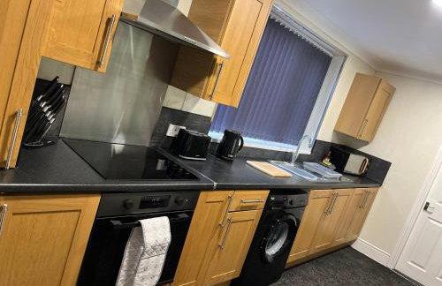 Levy Nook House 1 bed apartment 5 minute walk to Stockton town centre & Free Parking - Foto 5